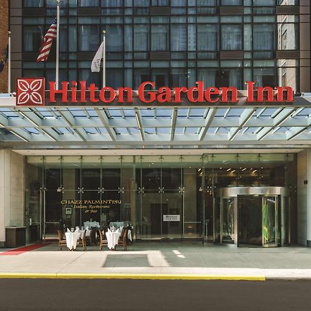 Hilton Garden Inn New York Times Square North Exterior foto